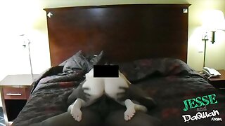 Dugonoga zavodnica ruski porni Alexis Crystal drška stopala i udara u anus